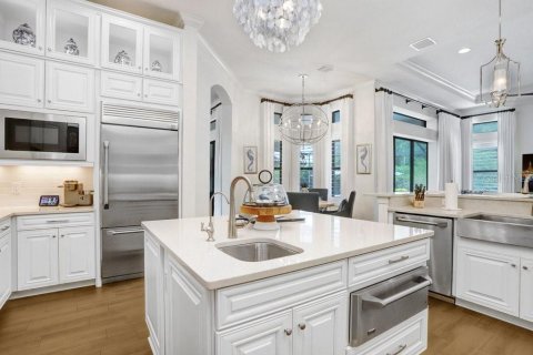 Casa en venta en Tampa, Florida, 4 dormitorios, 343.74 m2 № 1746954 - foto 19