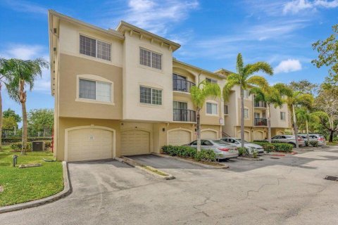 Condo in Royal Palm Beach, Florida, 4 bedrooms № 2252392 - photo 29