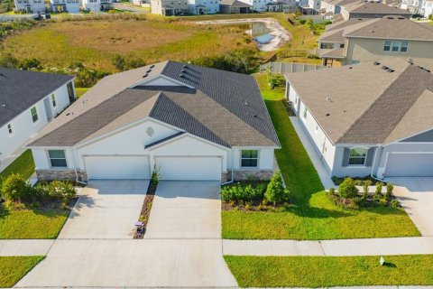 House in Wesley Chapel, Florida 3 bedrooms, 145.39 sq.m. № 2127110