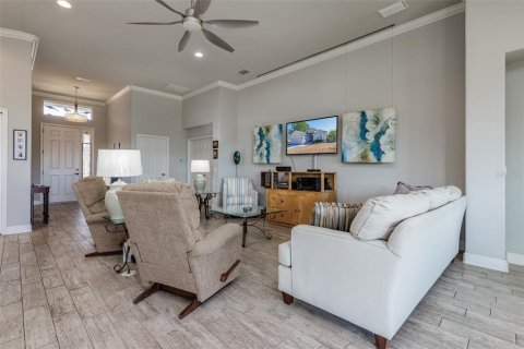 House in Lecanto, Florida 3 bedrooms, 173.36 sq.m. № 2220979 - photo 18