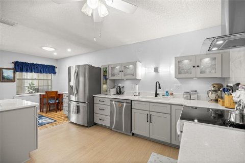 Condominio en venta en Ocala, Florida, 2 dormitorios, 122.07 m2 № 2166391 - foto 9