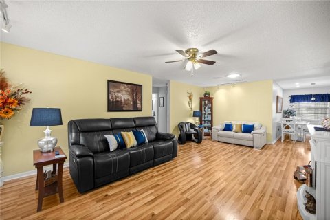 Condominio en venta en Ocala, Florida, 2 dormitorios, 122.07 m2 № 2166391 - foto 12