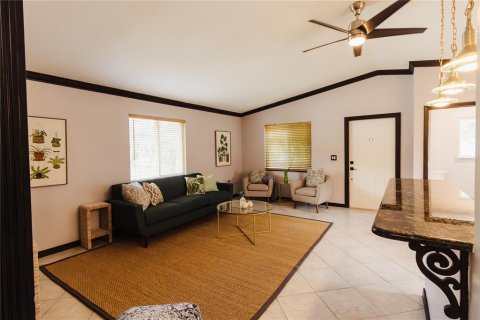 Casa en venta en Sarasota, Florida, 3 dormitorios, 134.71 m2 № 1798282 - foto 2