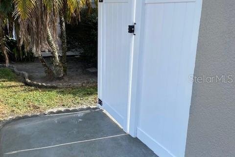 House in Orlando, Florida 3 bedrooms, 164.44 sq.m. № 2226757 - photo 17