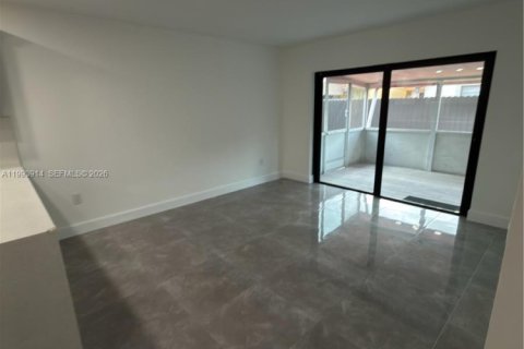 Купить виллу или дом в Майами, Флорида 4 спальни, 156.26м2, № 2066661 - фото 14