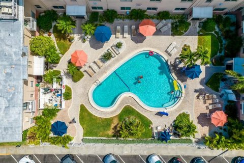 Condominio en venta en Saint Pete Beach, Florida, 3 habitaciones, 37.63 m2 № 1850170 - foto 26