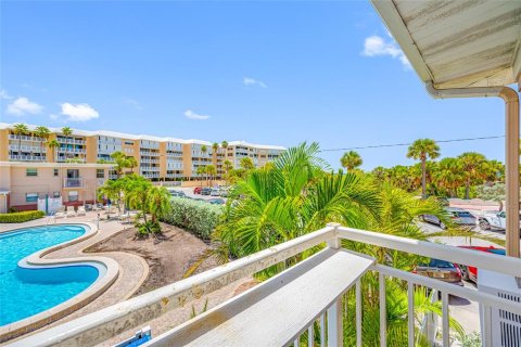 Condominio en venta en Saint Pete Beach, Florida, 3 habitaciones, 37.63 m2 № 1850170 - foto 25