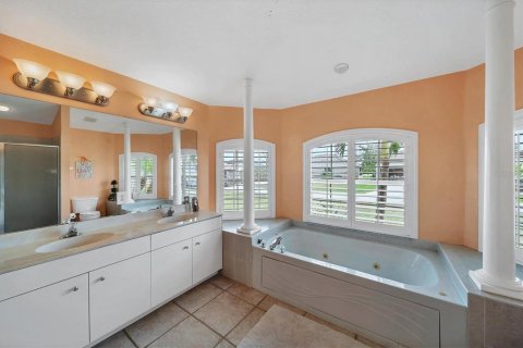 Villa ou maison à vendre à Rotonda, Floride: 5 chambres, 223.24 m2 № 2308171 - photo 21
