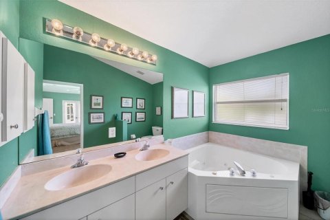 Villa ou maison à vendre à Rotonda, Floride: 5 chambres, 223.24 m2 № 2308171 - photo 28