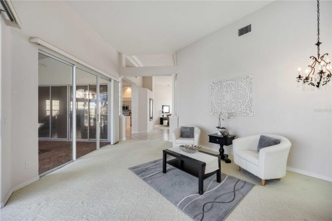 House in Sarasota, Florida 4 bedrooms, 241.64 sq.m. № 1733383 - photo 23