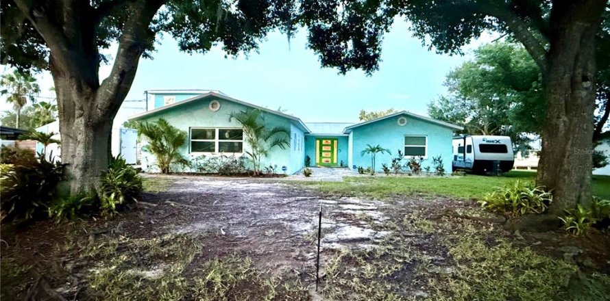 Casa en Sanford, Florida 4 dormitorios, 200.58 m2 № 1796577