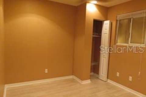 Townhouse in Bradenton, Florida 3 bedrooms, 132.76 sq.m. № 2221814 - photo 13