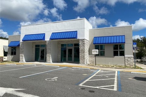 Propiedad comercial en alquiler en Lady Lake, Florida, 355.91 m2 № 714817 - foto 7