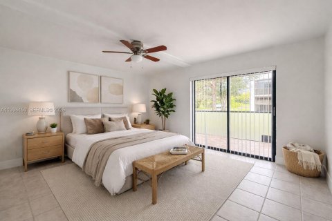 Снять в аренду кондоминиум в Уэстон, Флорида 3 спальни, 114.08м2, № 2060864 - фото 21