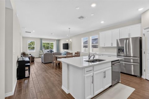 Casa en venta en Riverview, Florida, 4 dormitorios, 170.38 m2 № 2337221 - foto 7