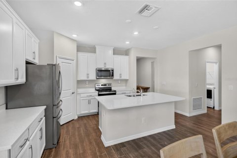 Casa en venta en Riverview, Florida, 4 dormitorios, 170.38 m2 № 2337221 - foto 10