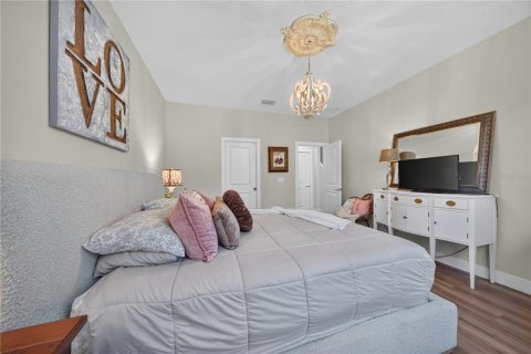 Villa ou maison à vendre à Clermont, Floride: 5 chambres, 269.42 m2 № 2425945 - photo 10