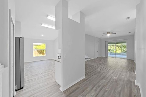 Villa ou maison à vendre à Seffner, Floride: 4 chambres, 193.14 m2 № 2324865 - photo 11
