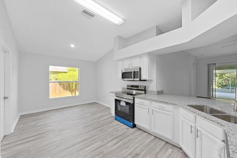 Villa ou maison à vendre à Seffner, Floride: 4 chambres, 193.14 m2 № 2324865 - photo 12