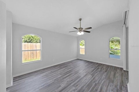 Villa ou maison à vendre à Seffner, Floride: 4 chambres, 193.14 m2 № 2324865 - photo 23