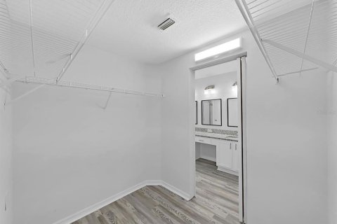 Villa ou maison à vendre à Seffner, Floride: 4 chambres, 193.14 m2 № 2324865 - photo 29