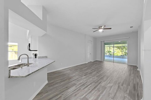 Villa ou maison à vendre à Seffner, Floride: 4 chambres, 193.14 m2 № 2324865 - photo 18