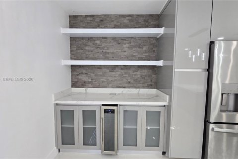 Villa ou maison à louer à Hollywood, Floride: 3 chambres, 143.91 m2 № 2085659 - photo 13