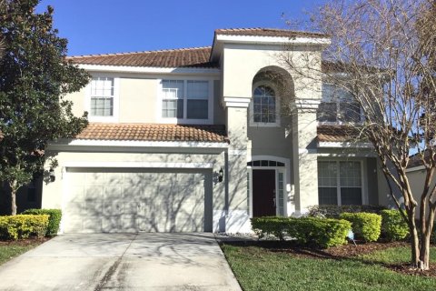 House in Kissimmee, Florida 6 bedrooms, 331.48 sq.m. № 2216368 - photo 2