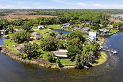 Дом в Майкэнопи, Флорида 3 комнаты, 208.1м2 № 2092713