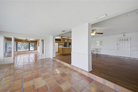 Купить виллу или дом в Майкэнопи, Флорида 3 комнаты, 208.1м2, № 2092713 - фото 12