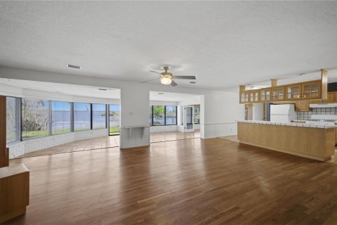 Купить виллу или дом в Майкэнопи, Флорида 3 комнаты, 208.1м2, № 2092713 - фото 6
