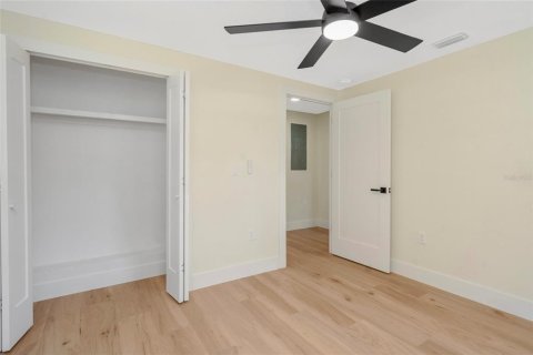 Villa ou maison à vendre à Tampa, Floride: 2 chambres, 82.5 m2 № 2430460 - photo 22