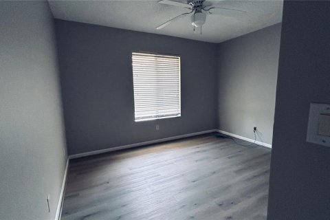Condominio en alquiler en Orlando, Florida, 2 dormitorios, 98.85 m2 № 1835582 - foto 7