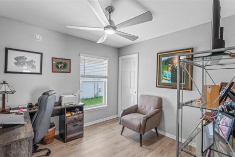 Villa ou maison à vendre à Winter Haven, Floride: 3 chambres, 141.68 m2 № 2395627 - photo 8