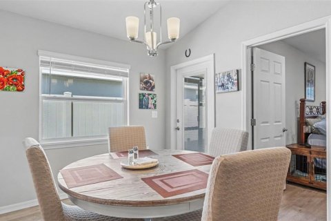 Villa ou maison à vendre à Winter Haven, Floride: 3 chambres, 141.68 m2 № 2395627 - photo 13