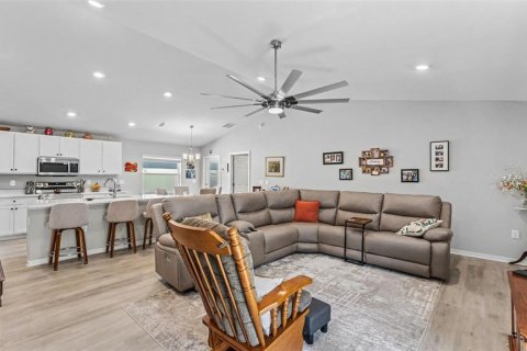 Villa ou maison à vendre à Winter Haven, Floride: 3 chambres, 141.68 m2 № 2395627 - photo 3