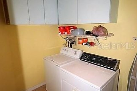 House in Lake Mary, Florida 3 bedrooms, 143.81 sq.m. № 1917986 - photo 23