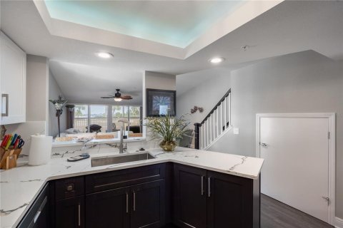 Townhouse in Englewood, Florida 2 bedrooms, 126.07 sq.m. № 2235571 - photo 8