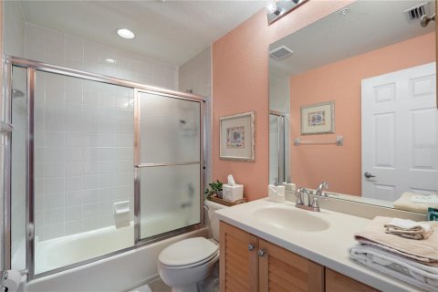 Townhouse in Englewood, Florida 2 bedrooms, 126.07 sq.m. № 2235571 - photo 24