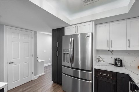 Townhouse in Englewood, Florida 2 bedrooms, 126.07 sq.m. № 2235571 - photo 7