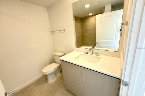Condo in Orlando, Florida, 3 bedrooms № 2227151 - photo 22