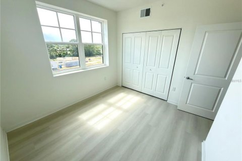 Condo in Orlando, Florida, 3 bedrooms № 2227151 - photo 25