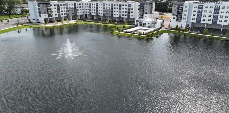 Condo in Orlando, Florida, 3 bedrooms № 2227151