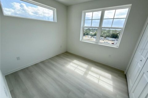 Condo in Orlando, Florida, 3 bedrooms № 2227151 - photo 19