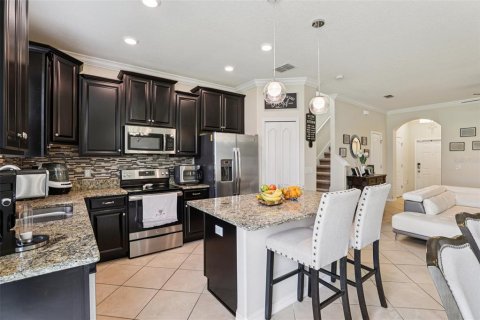 Townhouse in Lakeland, Florida 3 bedrooms, 133.22 sq.m. № 2210147 - photo 15