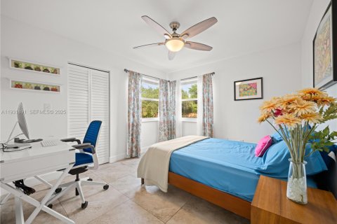 Townhouse in Pembroke Pines, Florida 3 bedrooms, 157.75 sq.m. № 1991856 - photo 24