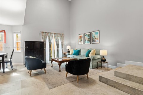 Townhouse in Pembroke Pines, Florida 3 bedrooms, 157.75 sq.m. № 1991856 - photo 11