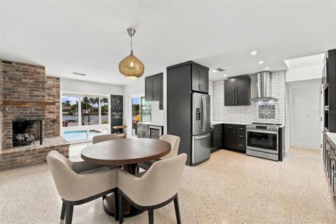 Villa ou maison à vendre à Saint Petersburg, Floride: 3 chambres, 144.37 m2 № 2419074 - photo 6