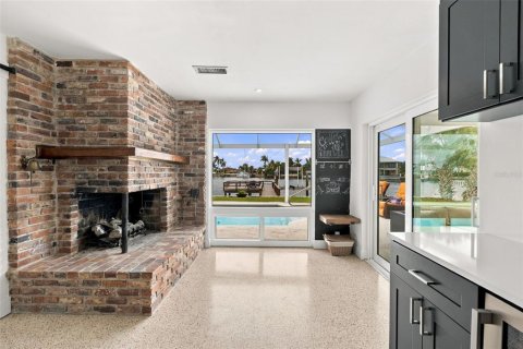 Villa ou maison à vendre à Saint Petersburg, Floride: 3 chambres, 144.37 m2 № 2419074 - photo 20