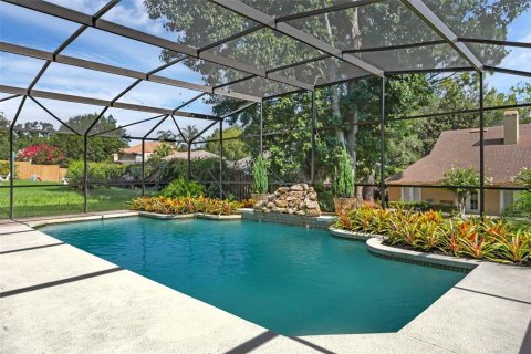 House in Orlando, Florida 4 bedrooms, 185.71 sq.m. № 1831601 - photo 18